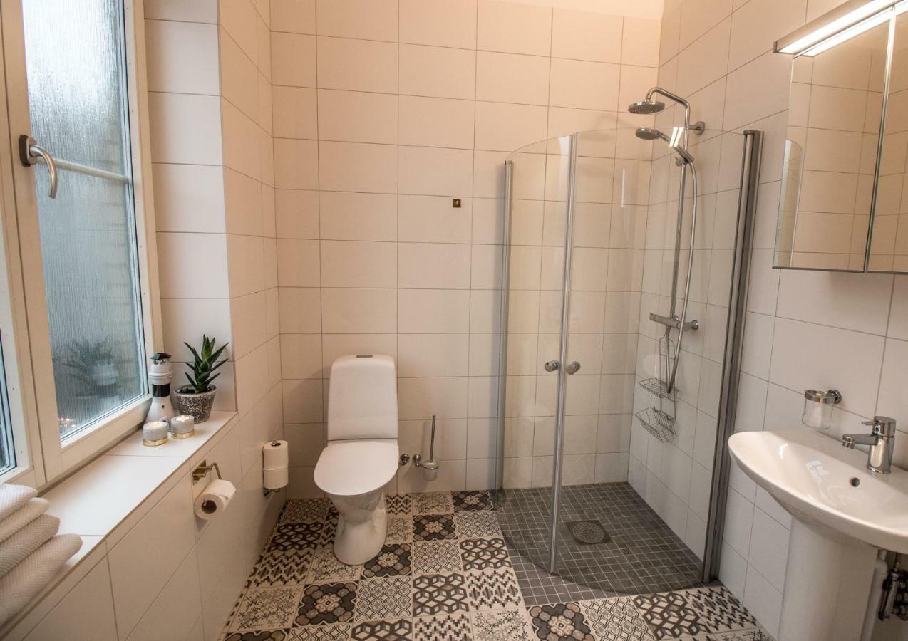 Lysekil City Rooms & Suites Екстер'єр фото